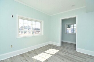 80 Sagamore St-Unit -# 2 in Revere, MA - Building Photo - Building Photo