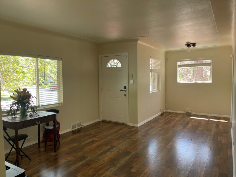 5448 S Foresthill St in Littleton, CO - Building Photo