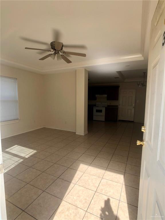 3900 S Sheraton Ave-Unit -1 in Pharr, TX - Foto de edificio - Building Photo