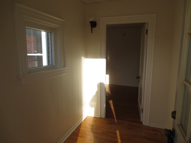 23 Fountain St in Bangor, ME - Foto de edificio - Building Photo