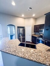 5289 Sagewood Dr in College Station, TX - Building Photo - Building Photo