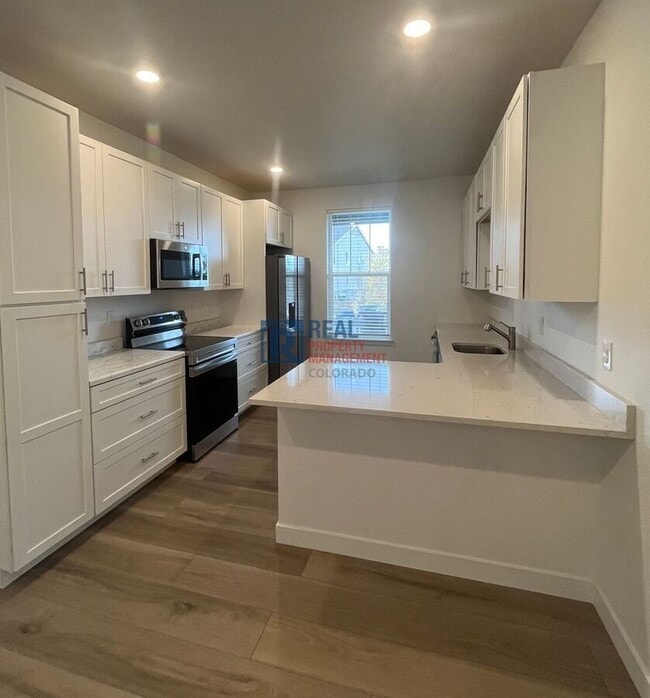 property at 1815 Myron Ct