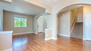 1443 Farina Lp SE in Olympia, WA - Building Photo - Building Photo