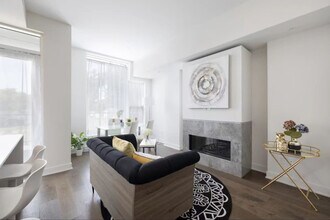 1188 Rue Saint-Antoine O in Montréal, QC - Building Photo - Building Photo