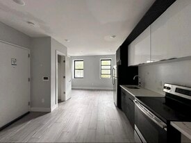 1019 West Side Ave in Jersey City, NJ - Building Photo