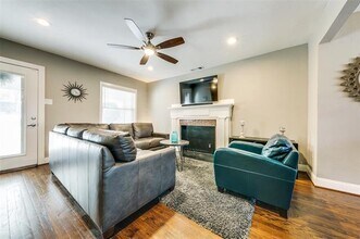 4707 Wateka Dr in Dallas, TX - Building Photo - Building Photo
