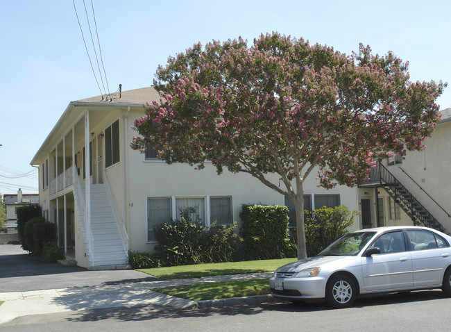 12 W Grand Ave in Alhambra, CA - Building Photo - Building Photo