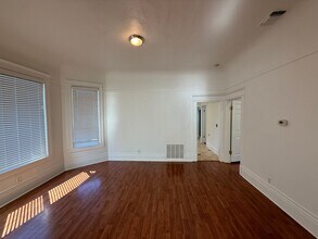 612 15th St in Sacramento, CA - Building Photo - Building Photo