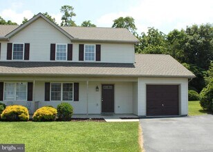 14128 Timothy Dr in Greencastle, PA - Building Photo - Building Photo