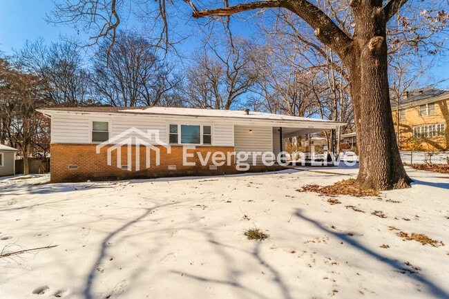 property at 3220 Cobb St