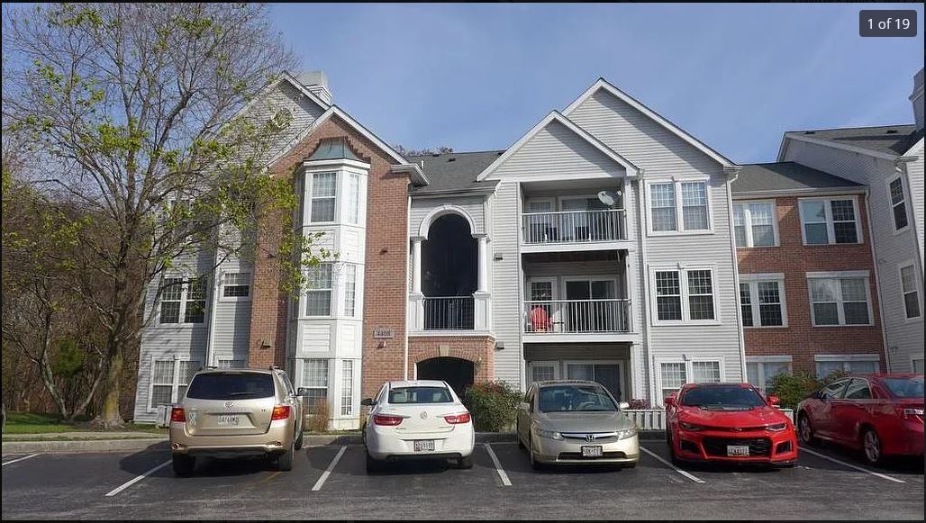 4408 Silverbrook Ln in Owings Mills, MD - Building Photo