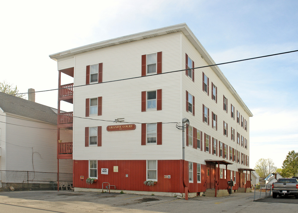 472 Granite St in Manchester, NH - Building Photo