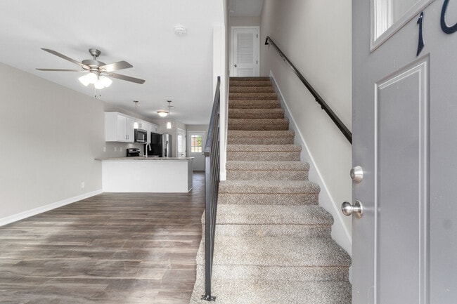 103 Holland Dr. in Clarksville, TN - Building Photo - Building Photo