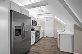 15 Clearview Ave in Worcester, MA - Foto de edificio - Building Photo