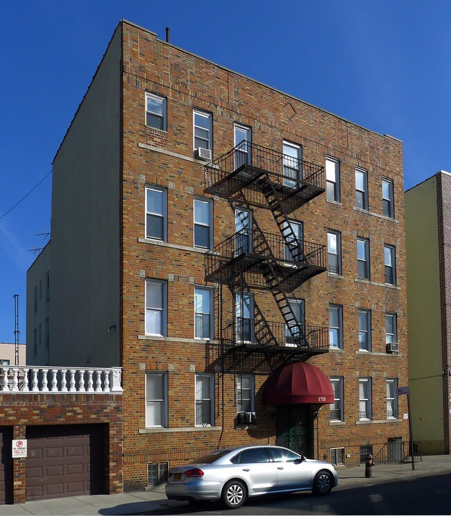 1713 67th St in Brooklyn, NY - Building Photo - Building Photo