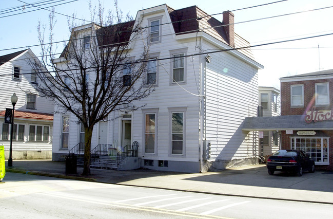 34 Washington St in Mount Holly, NJ - Building Photo - Building Photo