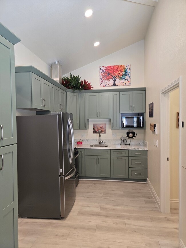 property at 4902 Baldwin Ave
