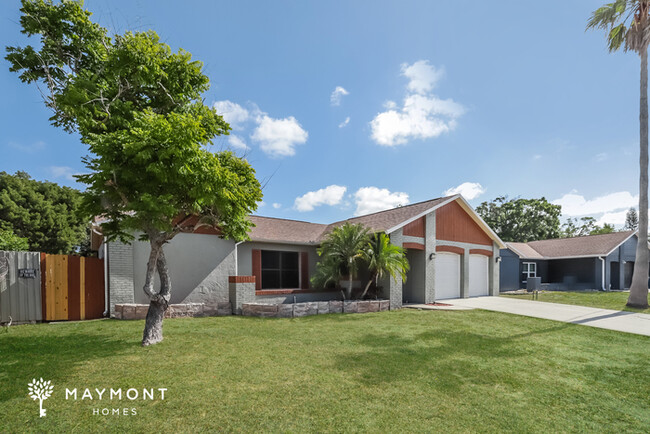 7013 Mistletoe Ct in New Port Richey, FL - Building Photo - Building Photo