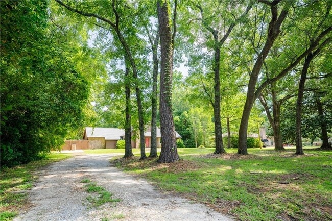 3876 Higgins Rd in Mobile, AL - Building Photo - Building Photo