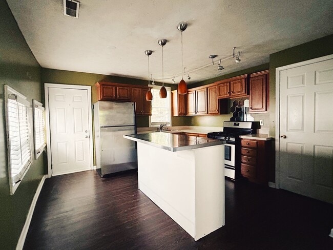 property at 319 S. Wenzel St.