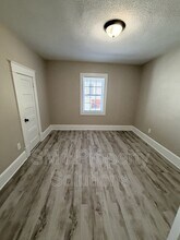 713 Martin Luther King Jr Dr in Greensboro, NC - Building Photo - Building Photo