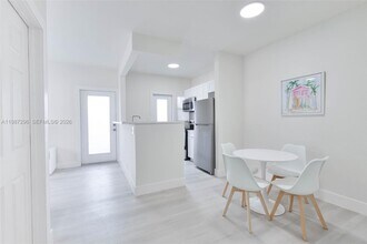 1228 Pennsylvania Ave in Miami Beach, FL - Building Photo - Building Photo