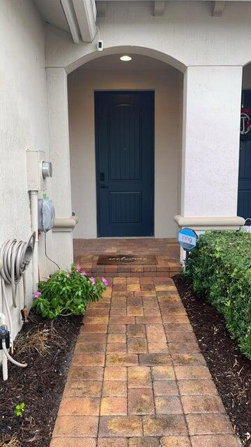 1169 Sepia Ln in Lake Worth, FL - Foto de edificio - Building Photo