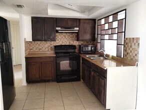 7404 Windsor St in Hudson, FL - Building Photo - Building Photo