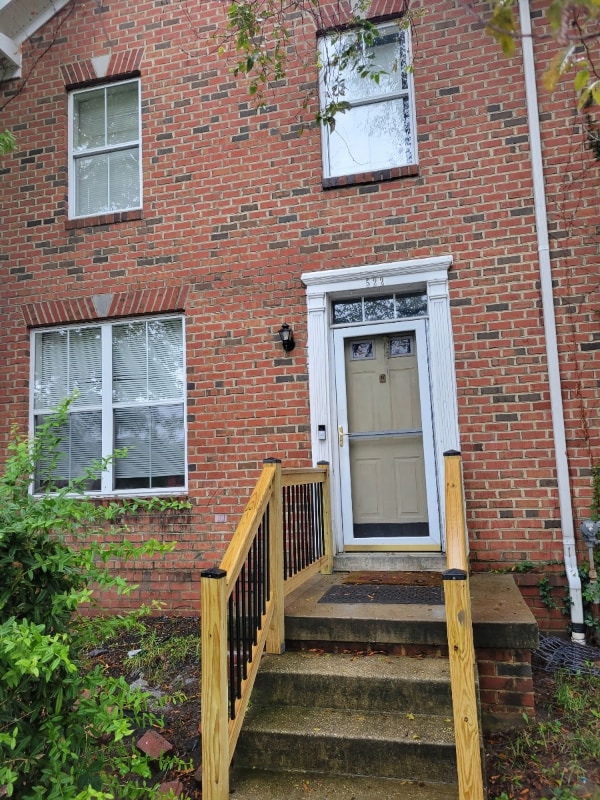 property at 522 N Fremont Ave