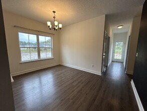 333 Grayson Ave in Hinesville, GA - Building Photo - Building Photo