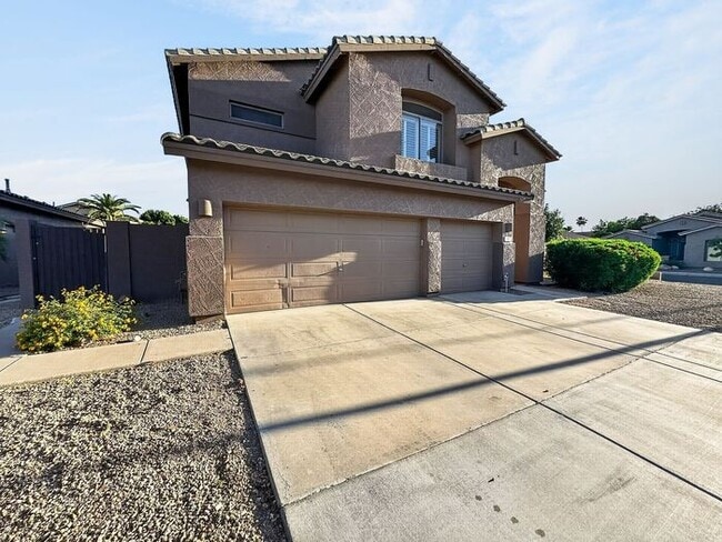 381 W Indigo Dr in Chandler, AZ - Building Photo - Building Photo