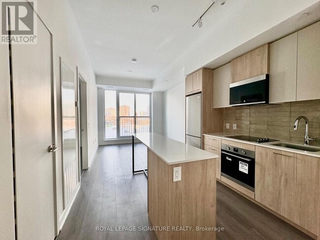 30 Dreamers Wy in Toronto, ON - Building Photo - Building Photo