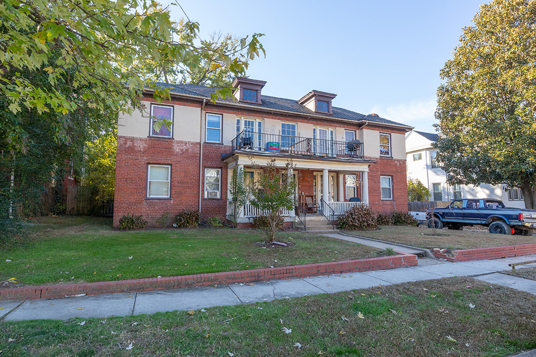 2602 Barton Ave in Richmond, VA - Building Photo