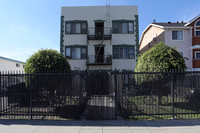 2667 Ellendale Pl in Los Angeles, CA - Foto de edificio - Building Photo