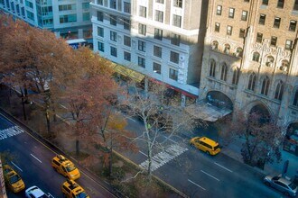 235 W 75th St in New York, NY - Building Photo - Building Photo