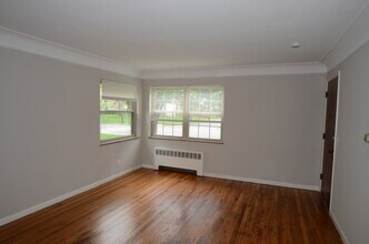 1619 Section Rd, Unit 4 in Cincinnati, OH - Building Photo - Building Photo