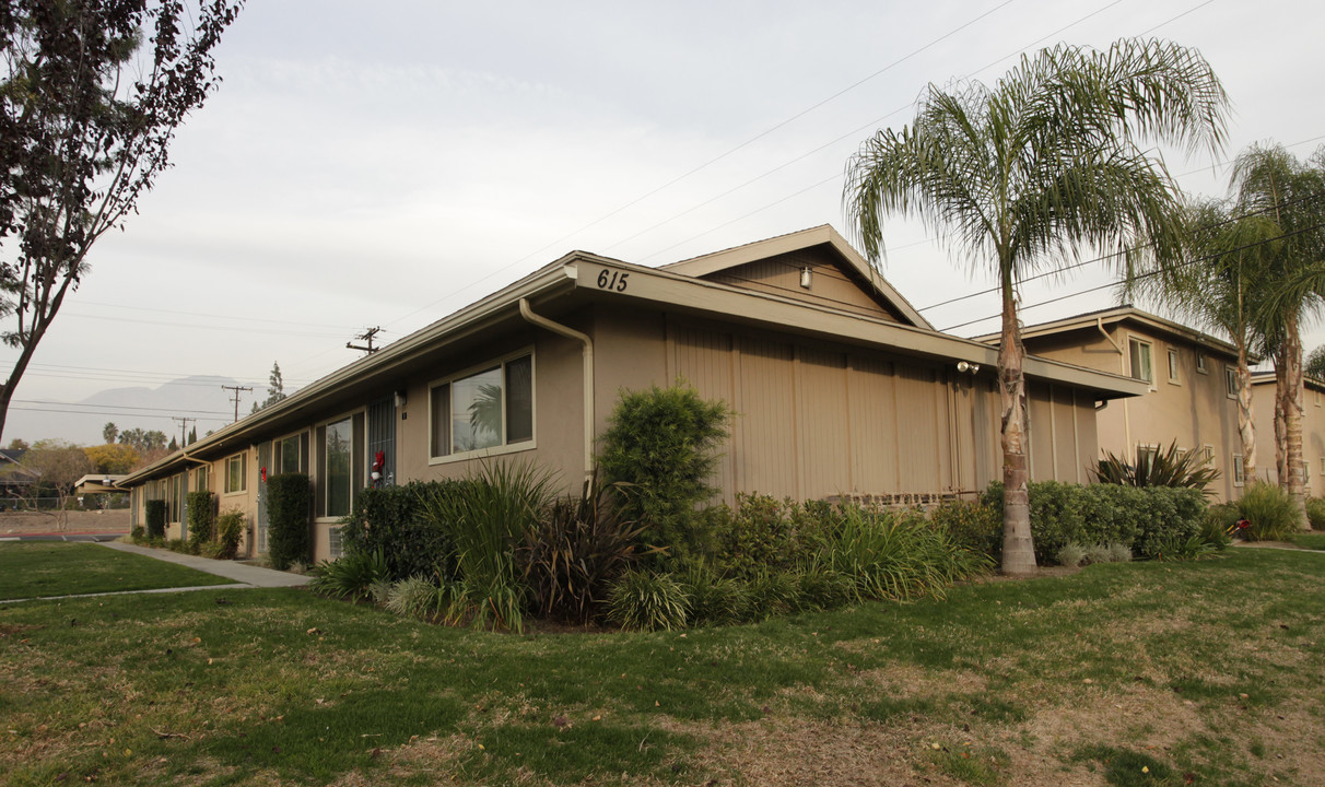 615 Diamond Ct in Upland, CA - Building Photo