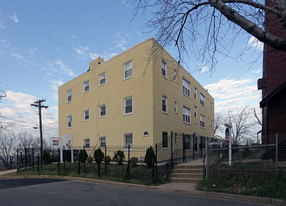 Eaton Place Condominiums in Washington, DC - Foto de edificio