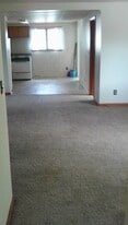 663 court st, Unit 2 upstairs apartment in Sault Ste. Marie, MI - Building Photo