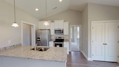 29 Wimbledon Ct in Pawleys Island, SC - Building Photo - Building Photo