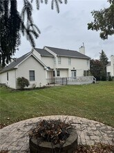 31866 Hazelwood Ln in Avon Lake, OH - Building Photo - Building Photo