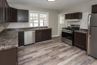 10116 St Katherine Ln in St. Ann, MO - Building Photo - Building Photo