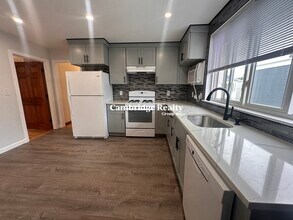 253 Elm St, Unit 3T in Cambridge, MA - Building Photo - Building Photo