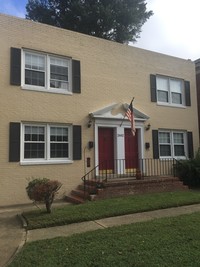 2606 Grove Ave in Richmond, VA - Foto de edificio - Building Photo