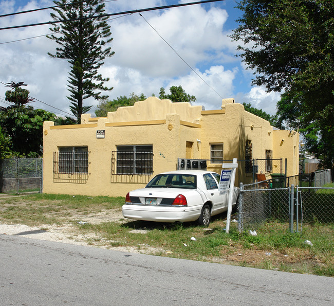 151 NE 82nd Ter in Miami, FL - Building Photo - Building Photo