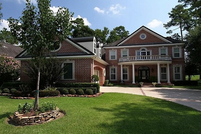 16006 Piney Links