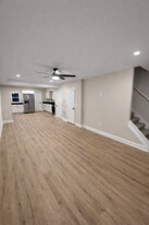 2523 Lodge Forest Dr in Sparrows Point, MD - Building Photo