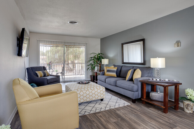 Oasis at Scottsdale in Scottsdale, AZ - Building Photo - Interior Photo