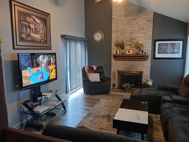 10362 Cook Rd in Houston, TX - Building Photo - Building Photo