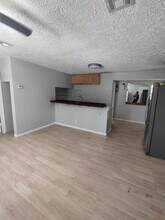 1330 NE Dixie Hwy in Jensen Beach, FL - Building Photo - Building Photo